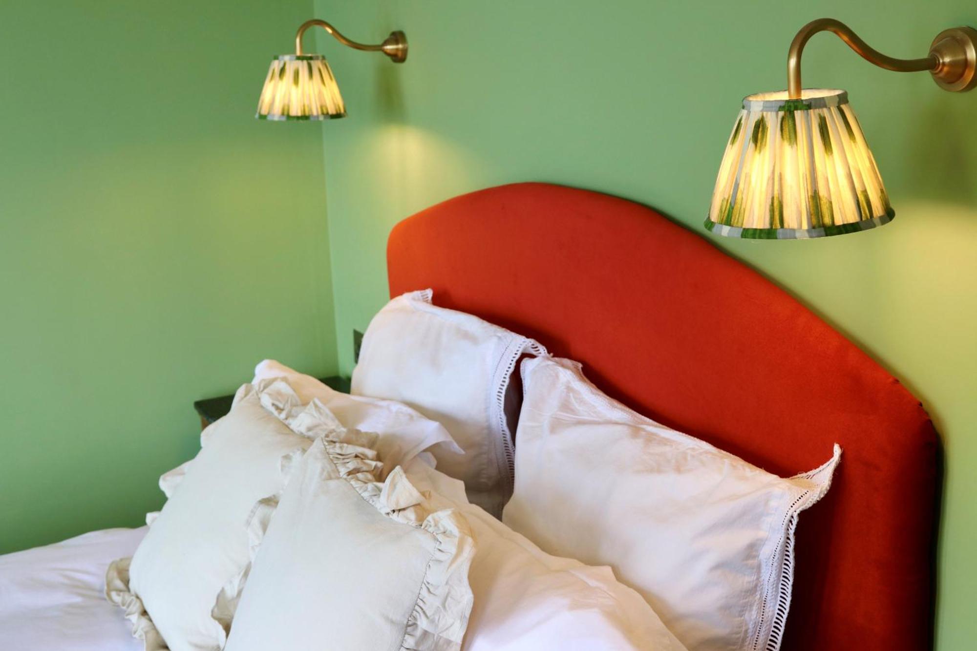 פולקסטון The London & Paris Hotel מראה חיצוני תמונה
