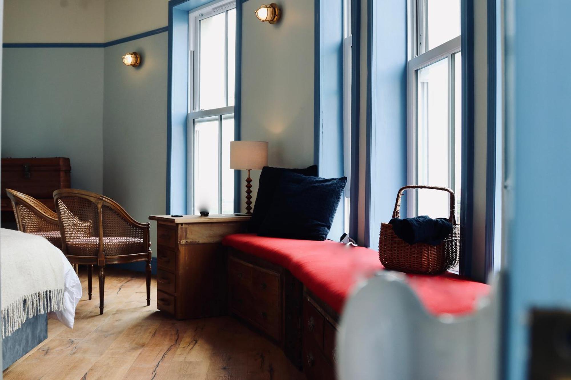 פולקסטון The London & Paris Hotel מראה חיצוני תמונה